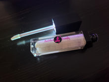 Load image into Gallery viewer, Free Pretty Girl Clear Shimmer Lip Gloss